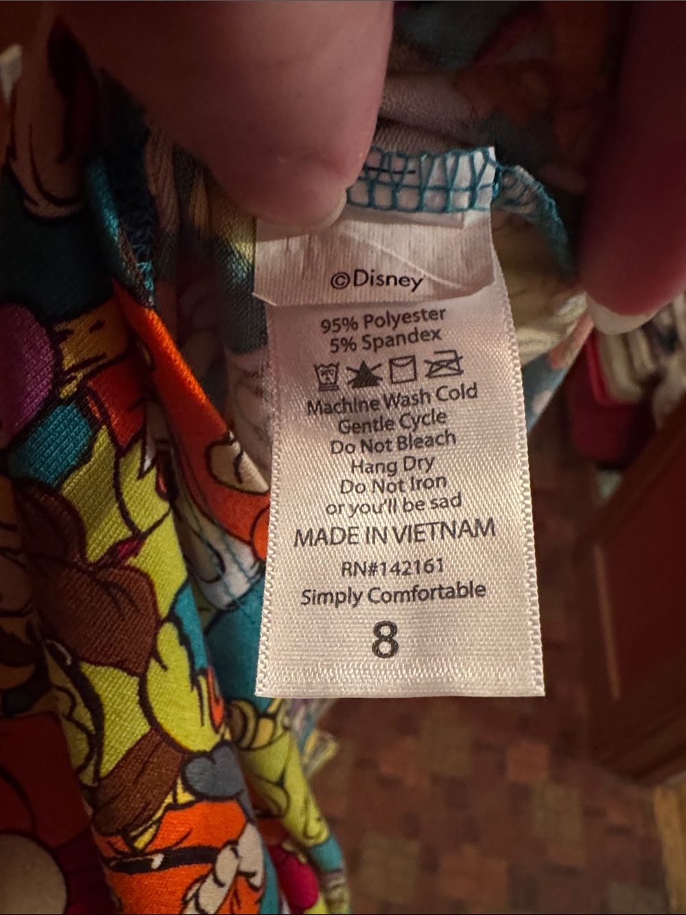 LuLaRoe Girl’s Size 8 Seven Dwarves Shirt - Picture 8 of 9